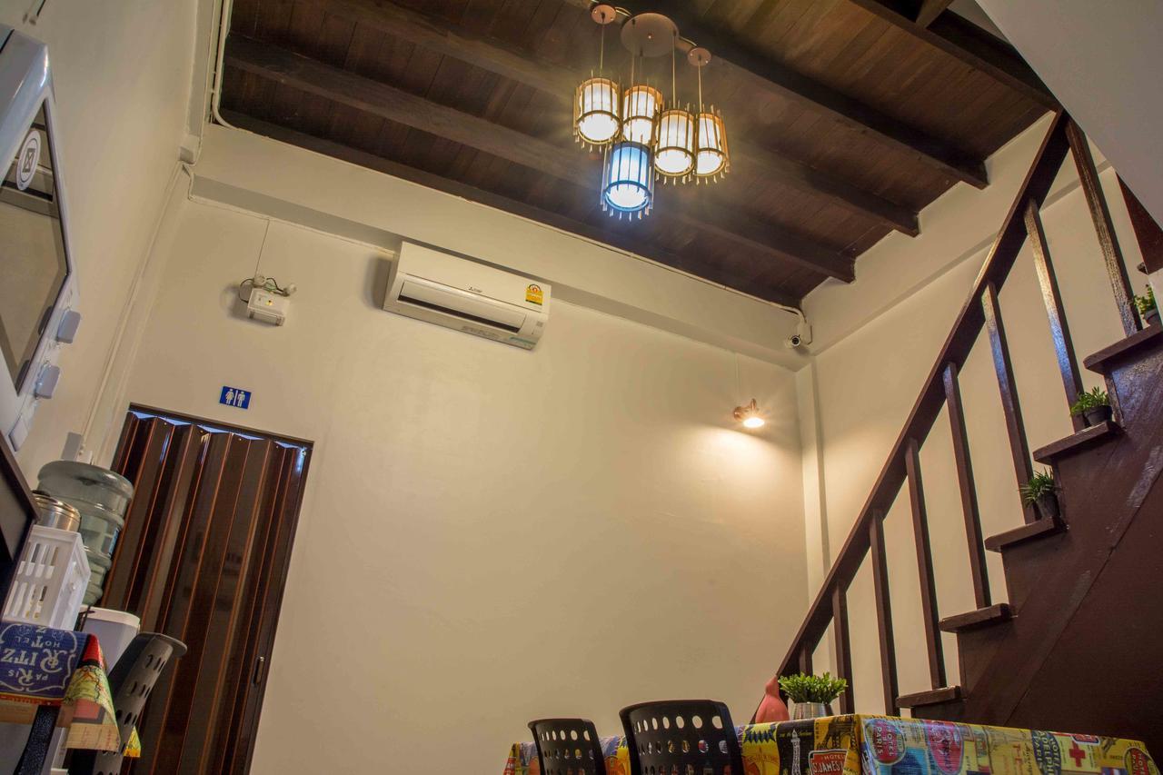 Traveller Hostel Chanthaburi (Adults Only) エクステリア 写真